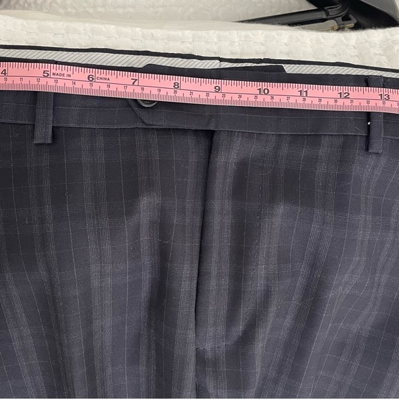 Gorgeous ZEGNA suit. Made in Italy - Picture 15 of 16